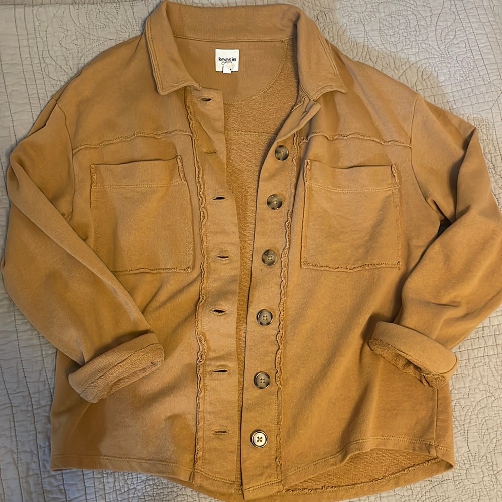 Kensie jeans size M, tan button up sweater, very stylish and cozy